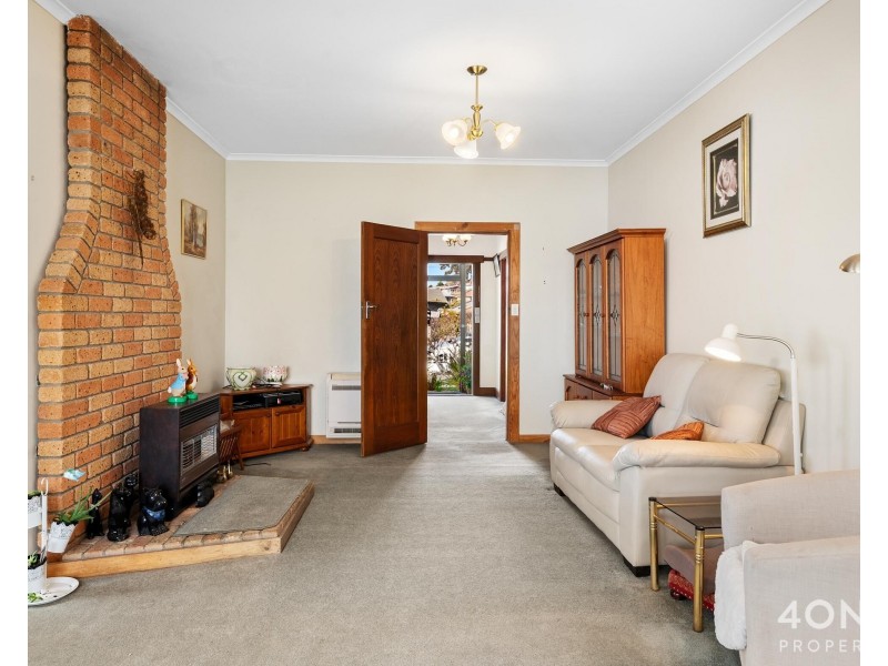 1/2 Philip Avenue, Montrose TAS 7010