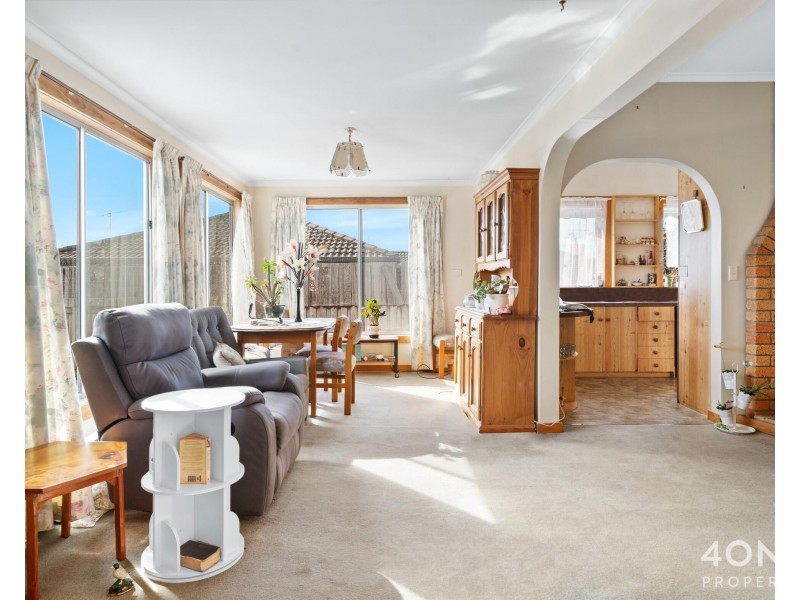 1/2 Philip Avenue, Montrose TAS 7010