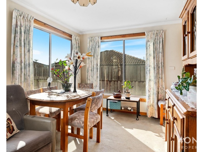1/2 Philip Avenue, Montrose TAS 7010
