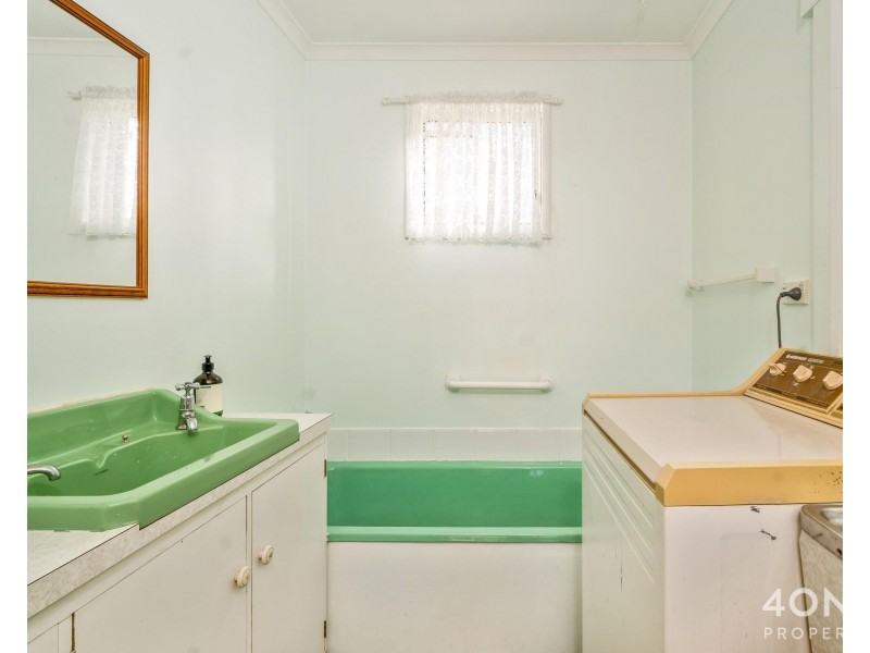 1/2 Philip Avenue, Montrose TAS 7010