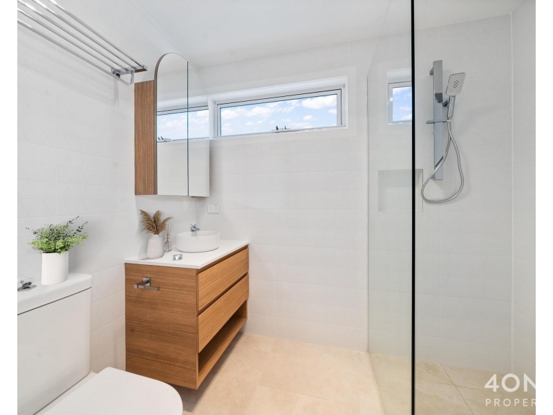 1/1 Swallow Parade, Glenorchy TAS 7010