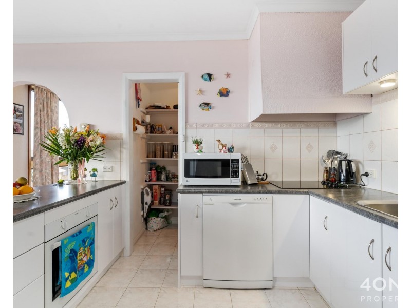1 Basque Place, Rosetta TAS 7010