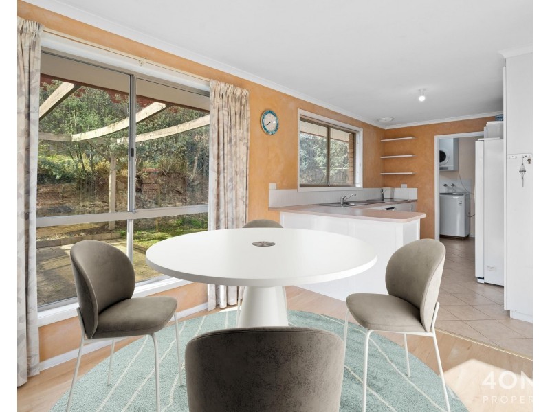 24 Arncliffe Road, Austins Ferry TAS 7011