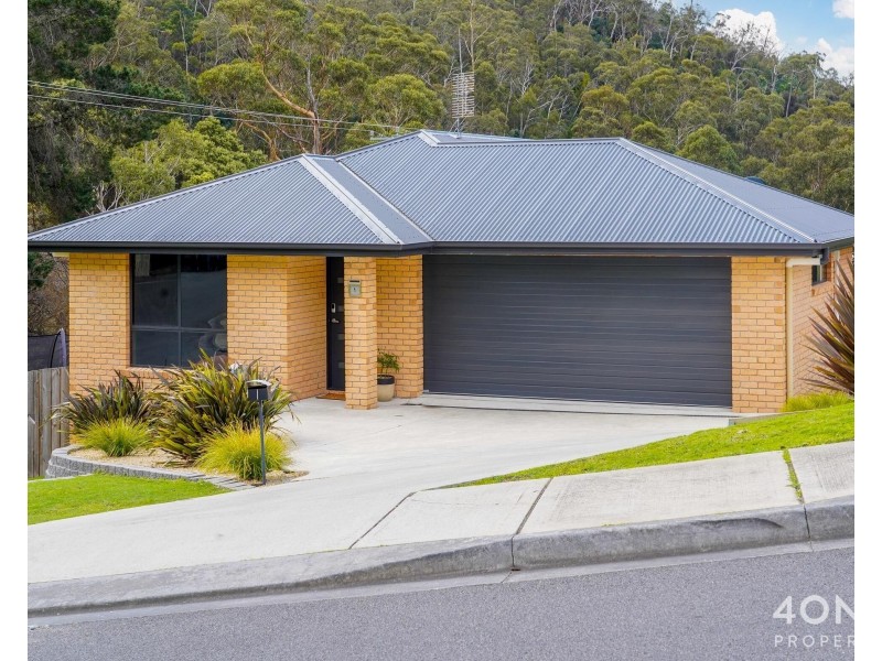 1 Fosbrook Court, Montrose TAS 7010