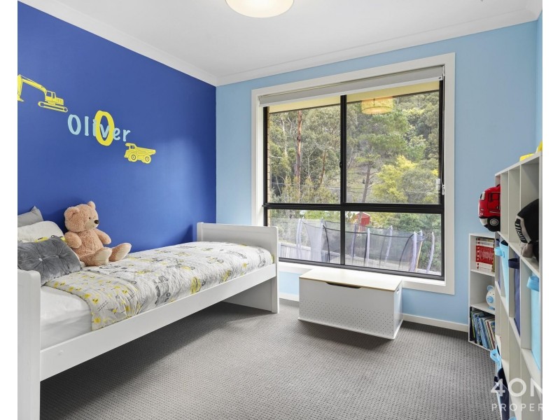 1 Fosbrook Court, Montrose TAS 7010