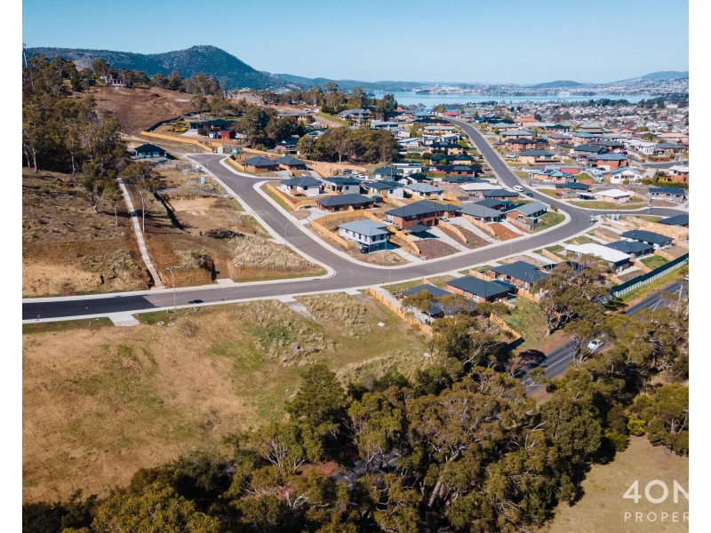 49 Mahoney Drive, Claremont TAS 7011