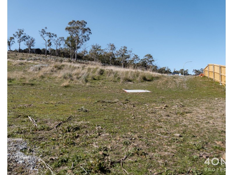 49 Mahoney Drive, Claremont TAS 7011