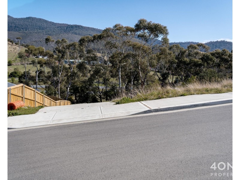 49 Mahoney Drive, Claremont TAS 7011