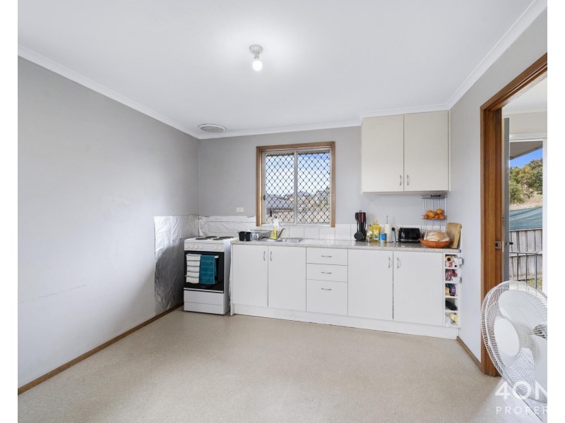 23 Holloway Drive, Herdsmans Cove TAS 7030