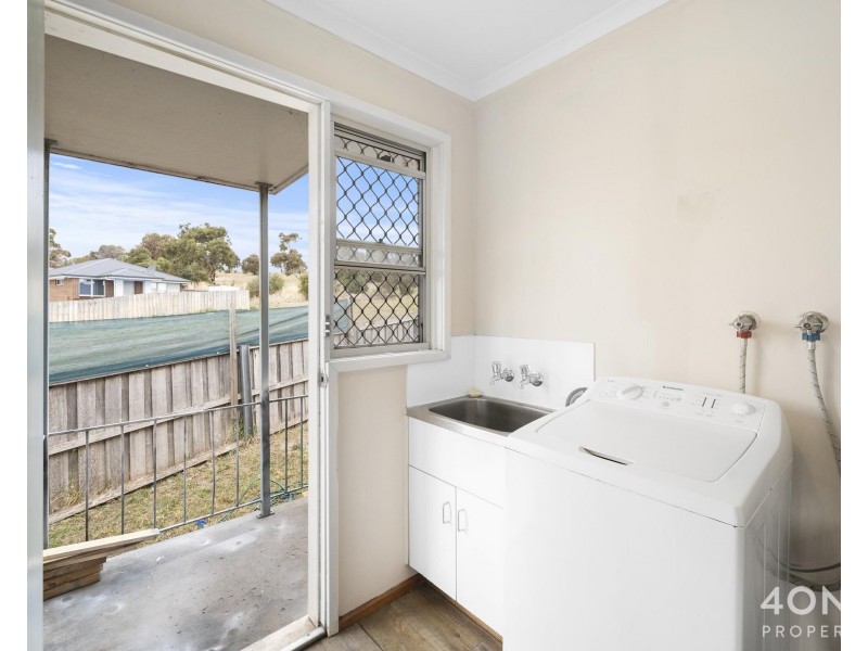 23 Holloway Drive, Herdsmans Cove TAS 7030