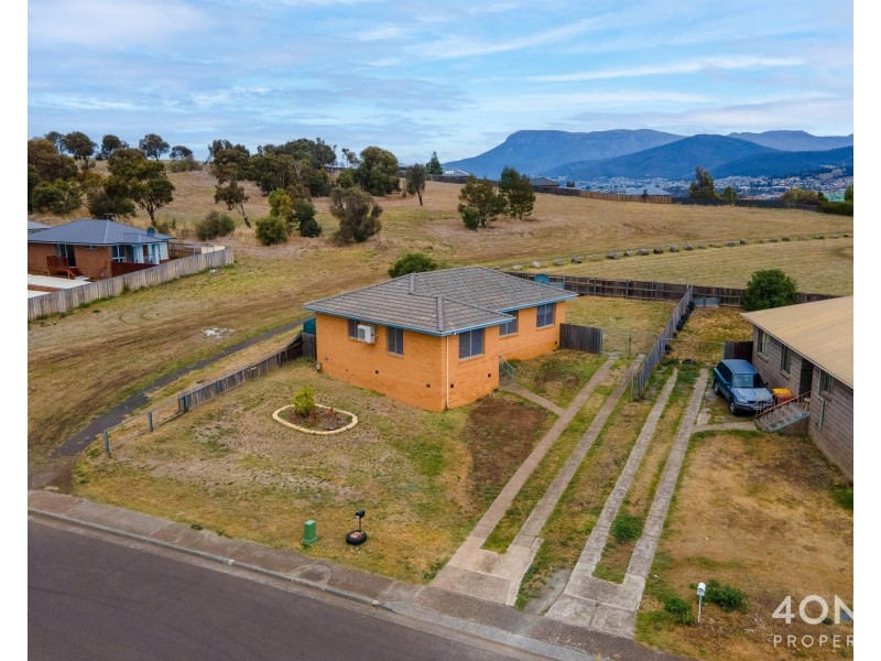 23 Holloway Drive, Herdsmans Cove TAS 7030