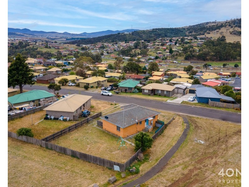 23 Holloway Drive, Herdsmans Cove TAS 7030