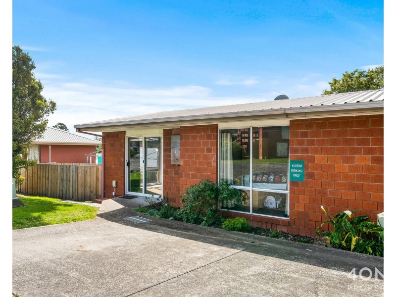 2/104 Abbotsfield Road, Claremont TAS 7011