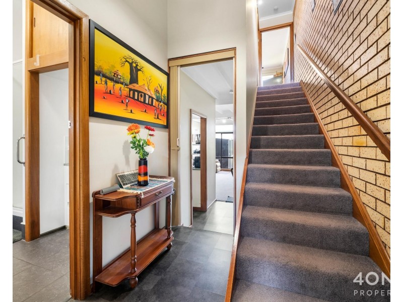 6/14A Lowelly Road, Lindisfarne TAS 7015