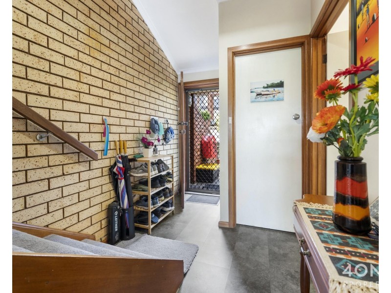 6/14A Lowelly Road, Lindisfarne TAS 7015