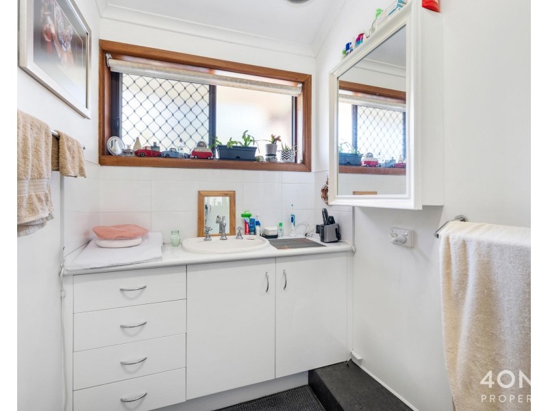 6/14A Lowelly Road, Lindisfarne TAS 7015