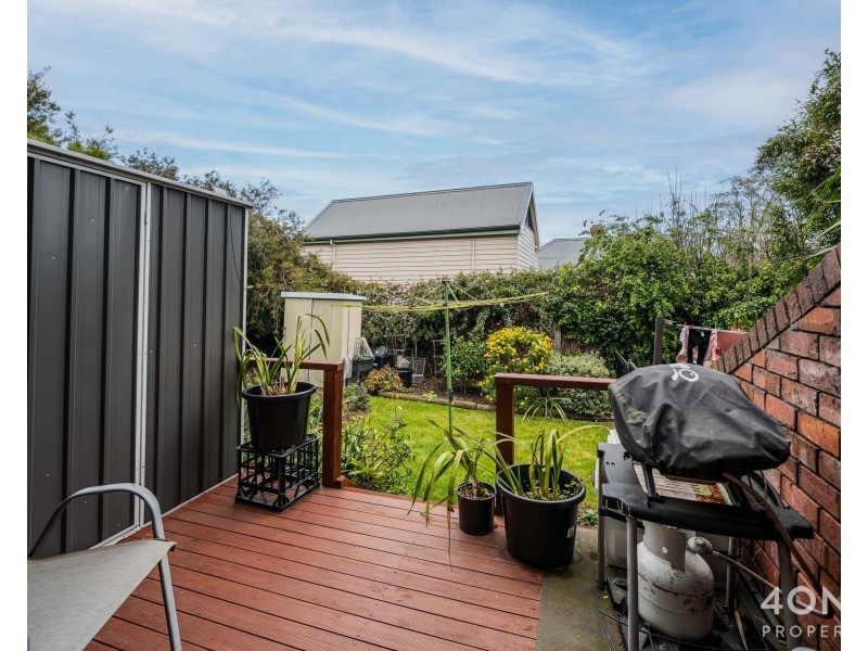 6/14A Lowelly Road, Lindisfarne TAS 7015