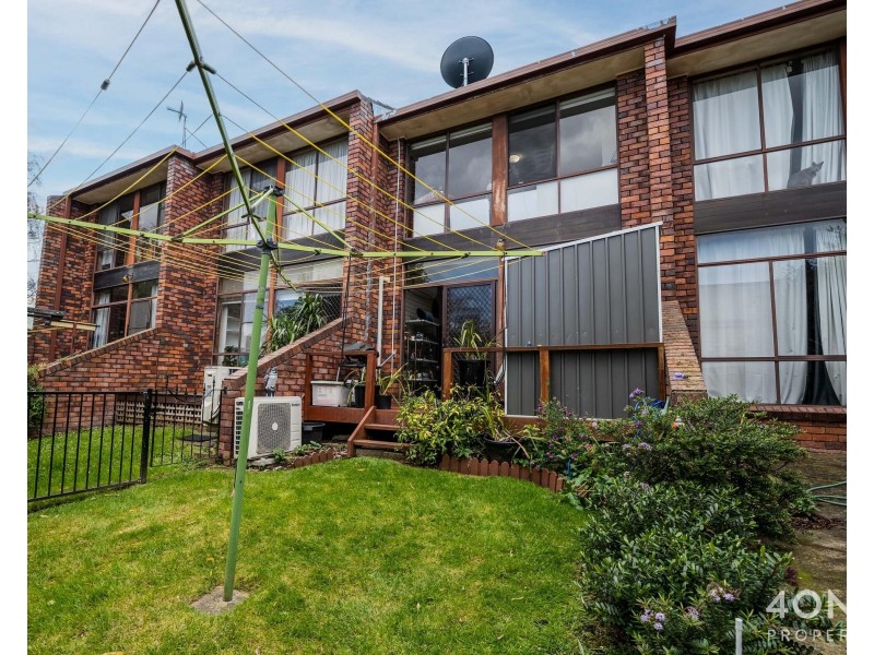 6/14A Lowelly Road, Lindisfarne TAS 7015