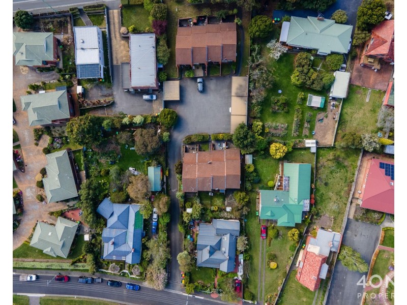 6/14A Lowelly Road, Lindisfarne TAS 7015