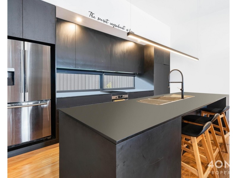 2/36 Box Hill Road, Claremont TAS 7011