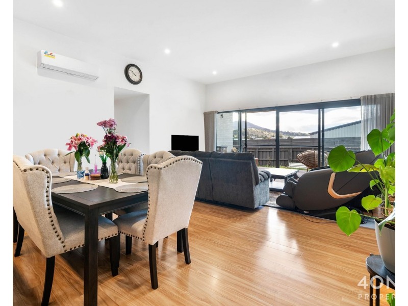 2/36 Box Hill Road, Claremont TAS 7011