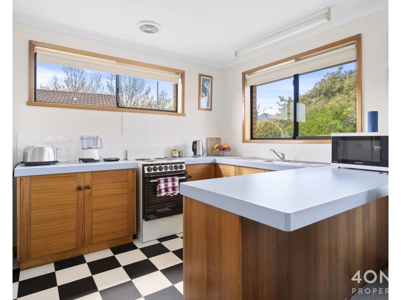 2/640 Main Road, Berriedale TAS 7011