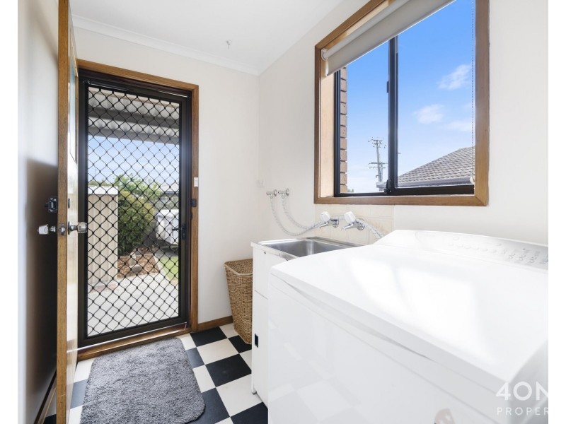 2/640 Main Road, Berriedale TAS 7011