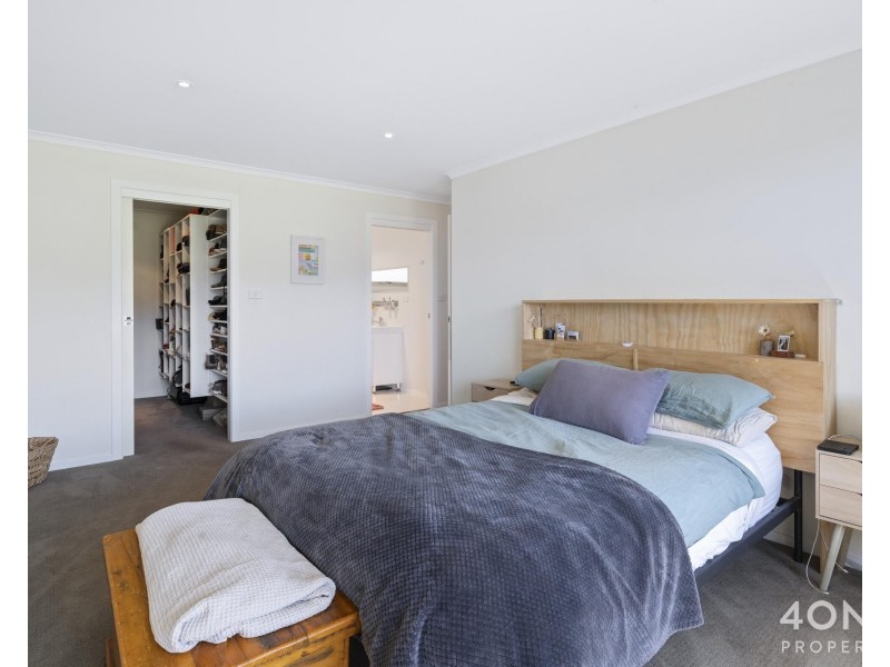 4a Valley Road, Collinsvale TAS 7012