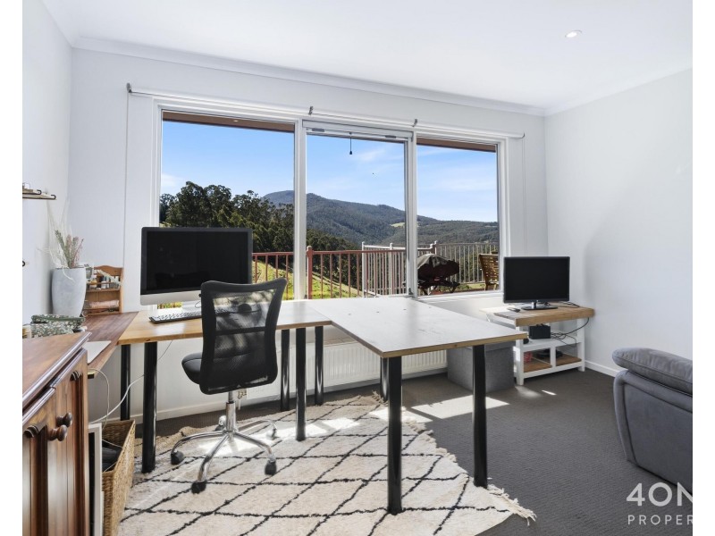 4a Valley Road, Collinsvale TAS 7012