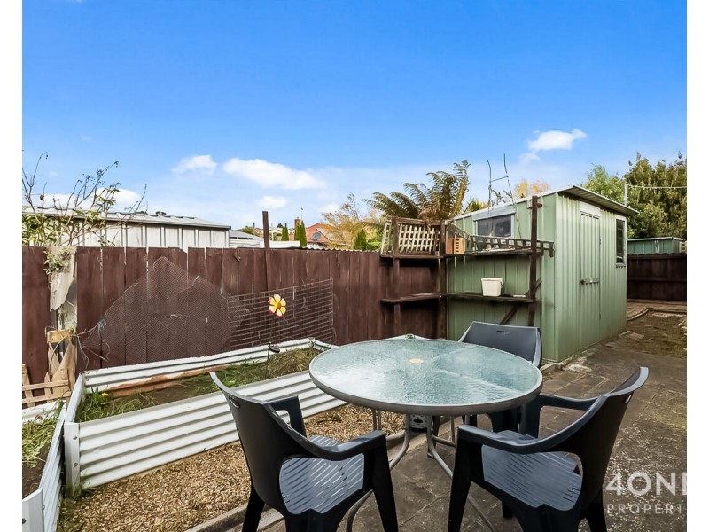 2/5 Philip Avenue, Montrose TAS 7010