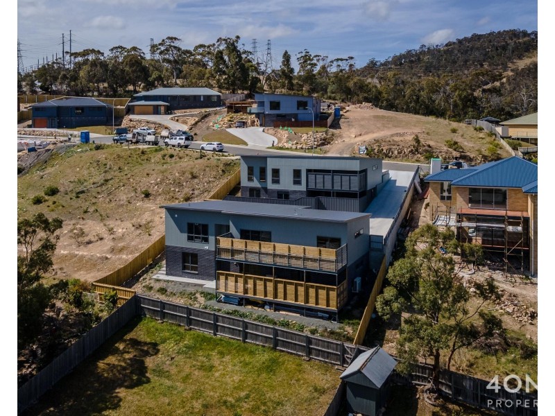 1/27 Bellemont Court, Geilston Bay TAS 7015