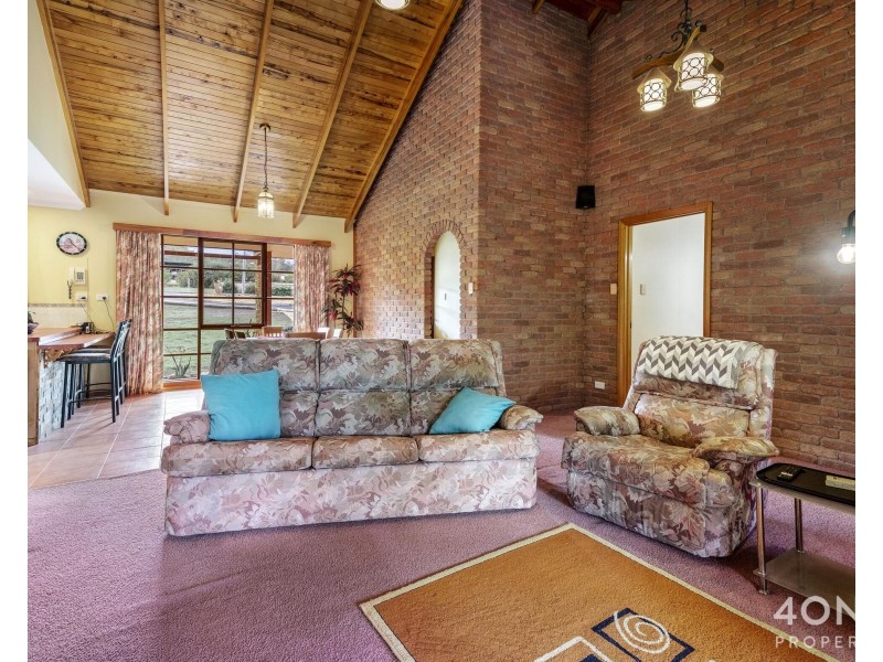 57 Richardsons Road, Black Hills TAS 7140