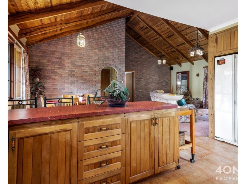 57 Richardsons Road, Black Hills TAS 7140