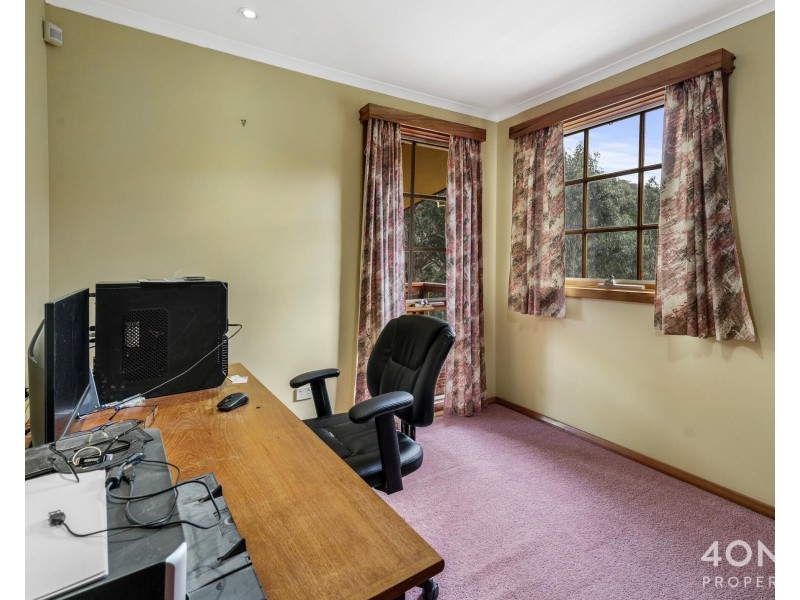 57 Richardsons Road, Black Hills TAS 7140