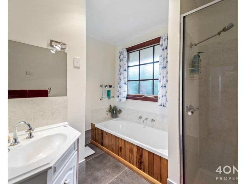 57 Richardsons Road, Black Hills TAS 7140