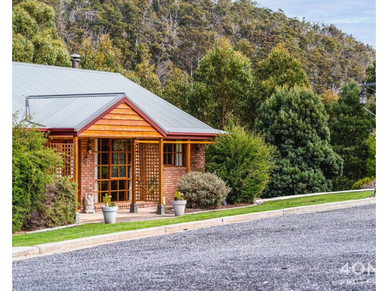 57 Richardsons Road, Black Hills TAS 7140