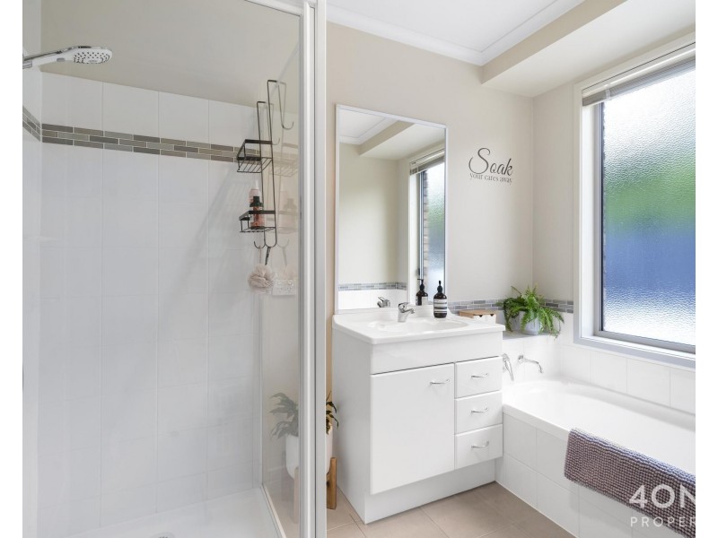 5 Grant Crt, Granton TAS 7030