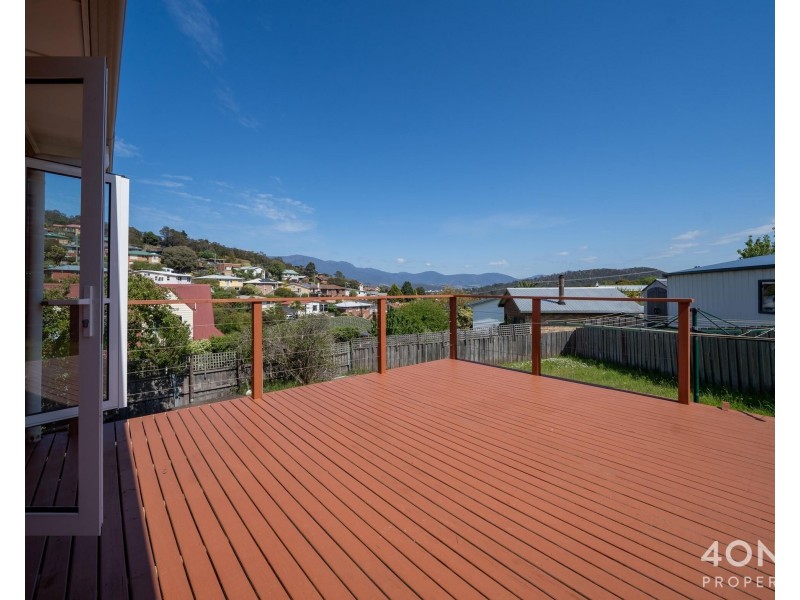 2 Barana Street, Mornington TAS 7018