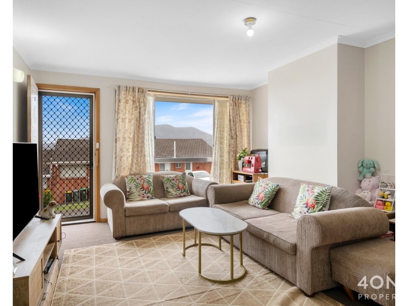 8/12 Tilyard Street, Montrose TAS 7010