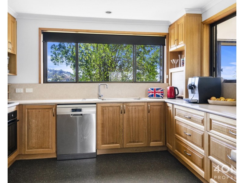 6 Sunlea Place, Glenorchy TAS 7010