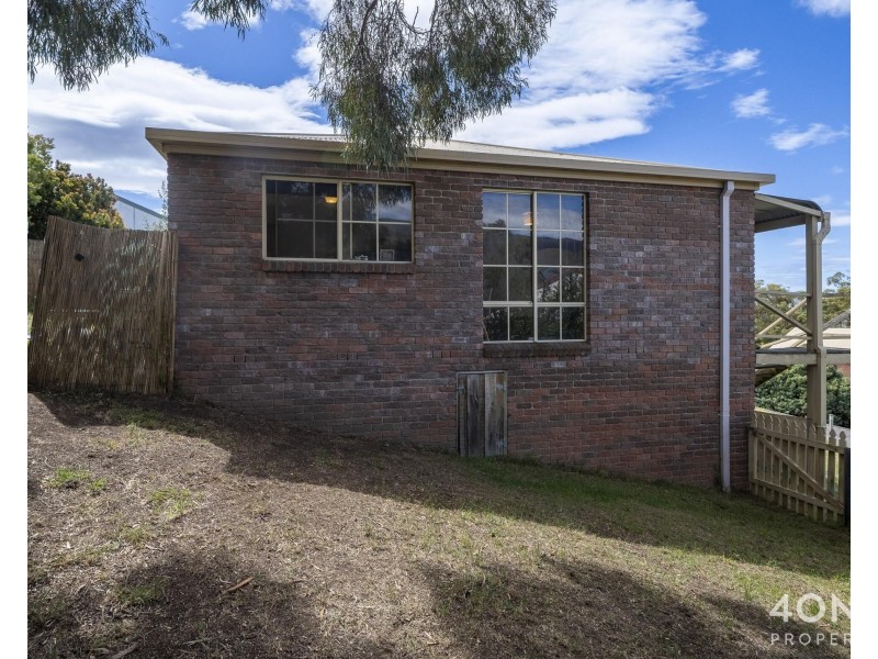 10/84 Hilton Road, Claremont TAS 7011