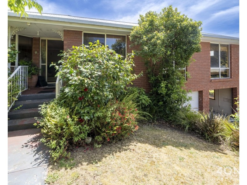 1 Chen Crt, Geilston Bay TAS 7015