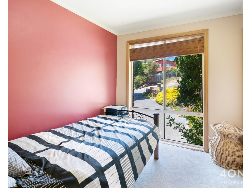 1 Chen Crt, Geilston Bay TAS 7015