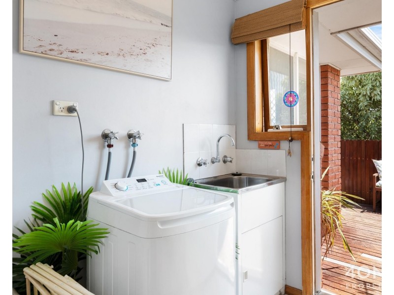 1 Chen Crt, Geilston Bay TAS 7015