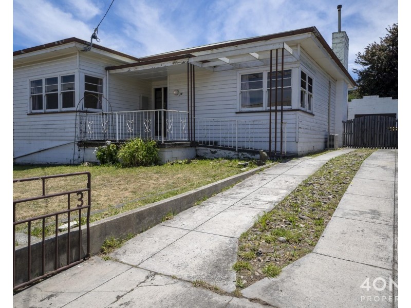 34 Lampton Avenue, Derwent Park TAS 7009