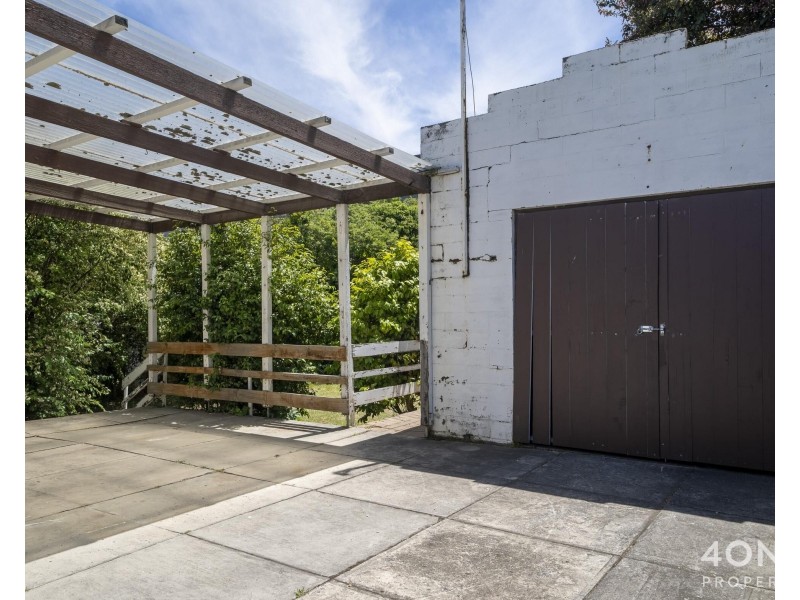 34 Lampton Avenue, Derwent Park TAS 7009