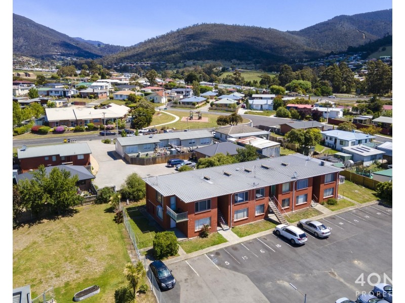 15/4 Myella Drive, Berriedale TAS 7011