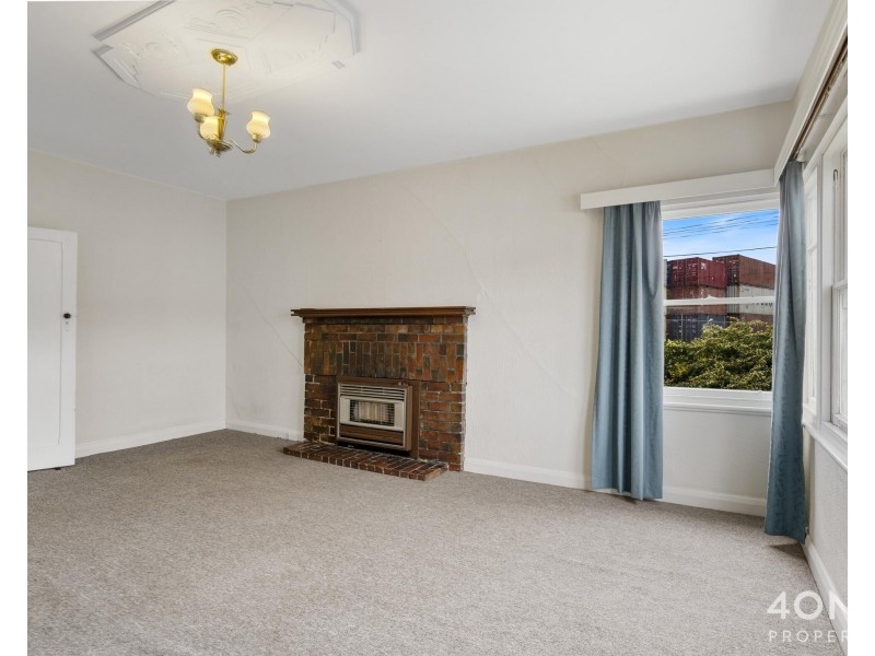 36 Lampton Avenue, Derwent Park TAS 7009