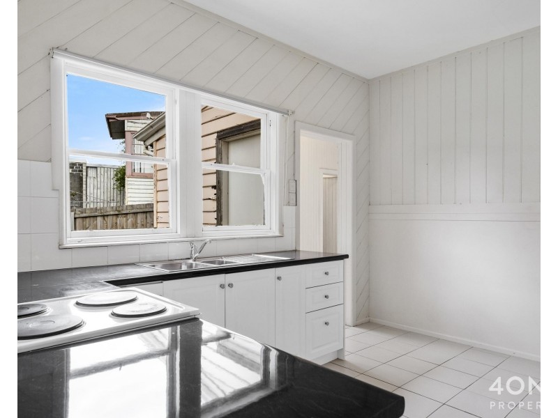 36 Lampton Avenue, Derwent Park TAS 7009