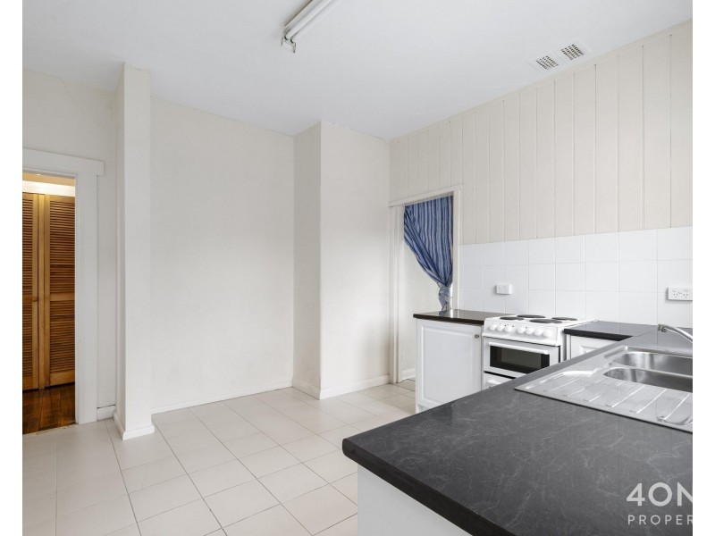 36 Lampton Avenue, Derwent Park TAS 7009